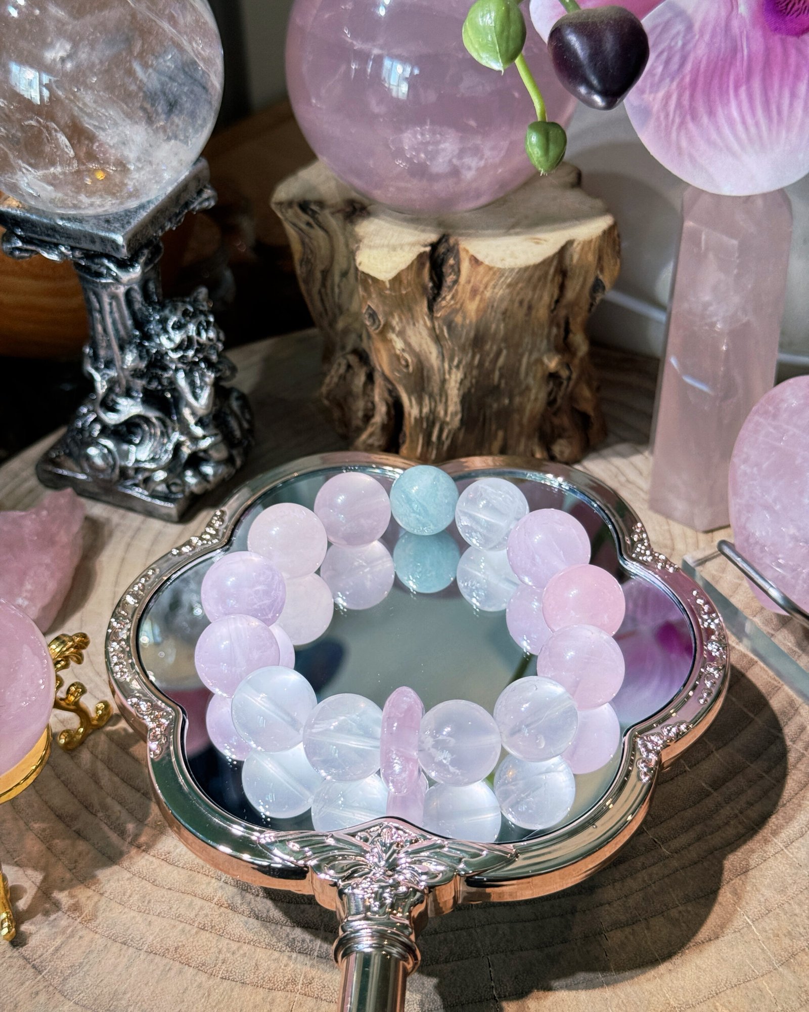 {"ARInfo":{"IsUseAR":false},"Version":"1.0.0","MakeupInfo":{"IsUseMakeup":false},"FaceliftInfo":{"IsChangeEyeLift":false,"IsChangeFacelift":false,"IsChangePostureLift":false,"IsChangeNose":false,"IsChangeFaceChin":false,"IsChangeMouth":false,"IsChangeThinFace":false},"BeautyInfo":{"SwitchMedicatedAcne":false,"IsAIBeauty":false,"IsBrightEyes":false,"IsSharpen":false,"IsOldBeauty":false,"IsReduceBlackEyes":false},"HandlerInfo":{"AppName":2},"FilterInfo":{"IsUseFilter":false}}