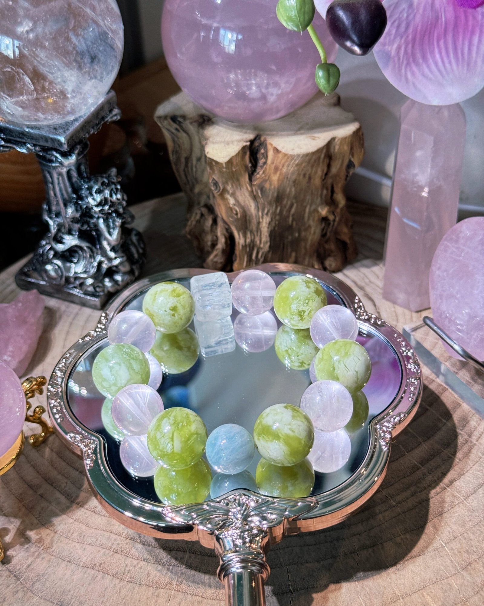 {"ARInfo":{"IsUseAR":false},"Version":"1.0.0","MakeupInfo":{"IsUseMakeup":false},"FaceliftInfo":{"IsChangeEyeLift":false,"IsChangeFacelift":false,"IsChangePostureLift":false,"IsChangeNose":false,"IsChangeFaceChin":false,"IsChangeMouth":false,"IsChangeThinFace":false},"BeautyInfo":{"SwitchMedicatedAcne":false,"IsAIBeauty":false,"IsBrightEyes":false,"IsSharpen":false,"IsOldBeauty":false,"IsReduceBlackEyes":false},"HandlerInfo":{"AppName":2},"FilterInfo":{"IsUseFilter":false}}